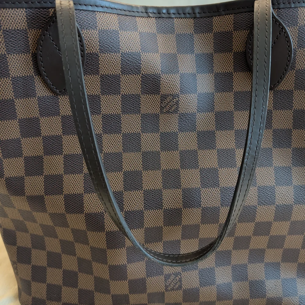 Louis Vuitton Neverfull